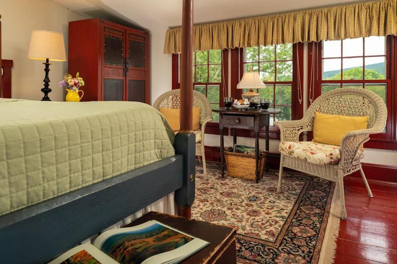 Ashby Inn & Restaurant Paris ภายนอก รูปภาพ